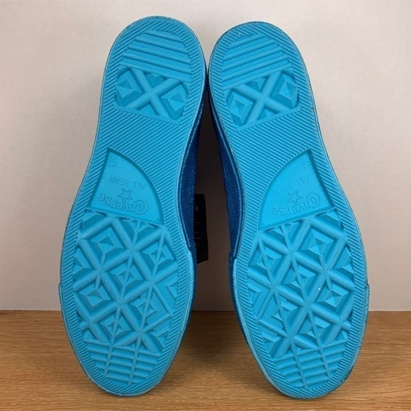 Converse CTAS Platform Miley Cyrus Velvet Glitter Sneaker Size 6.5 Women - Picture 7 of 8